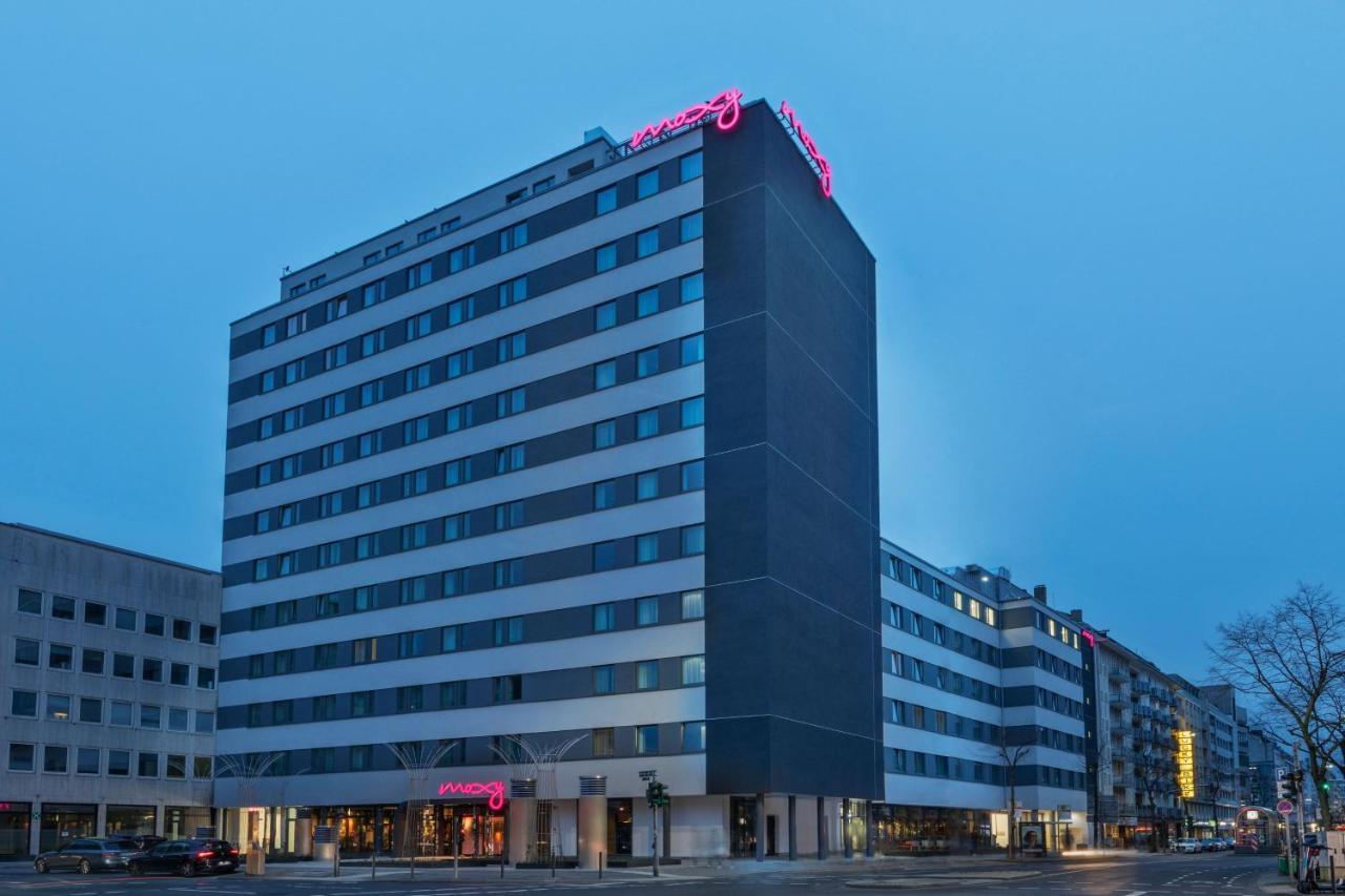 Moxy Duesseldorf City Exterior foto